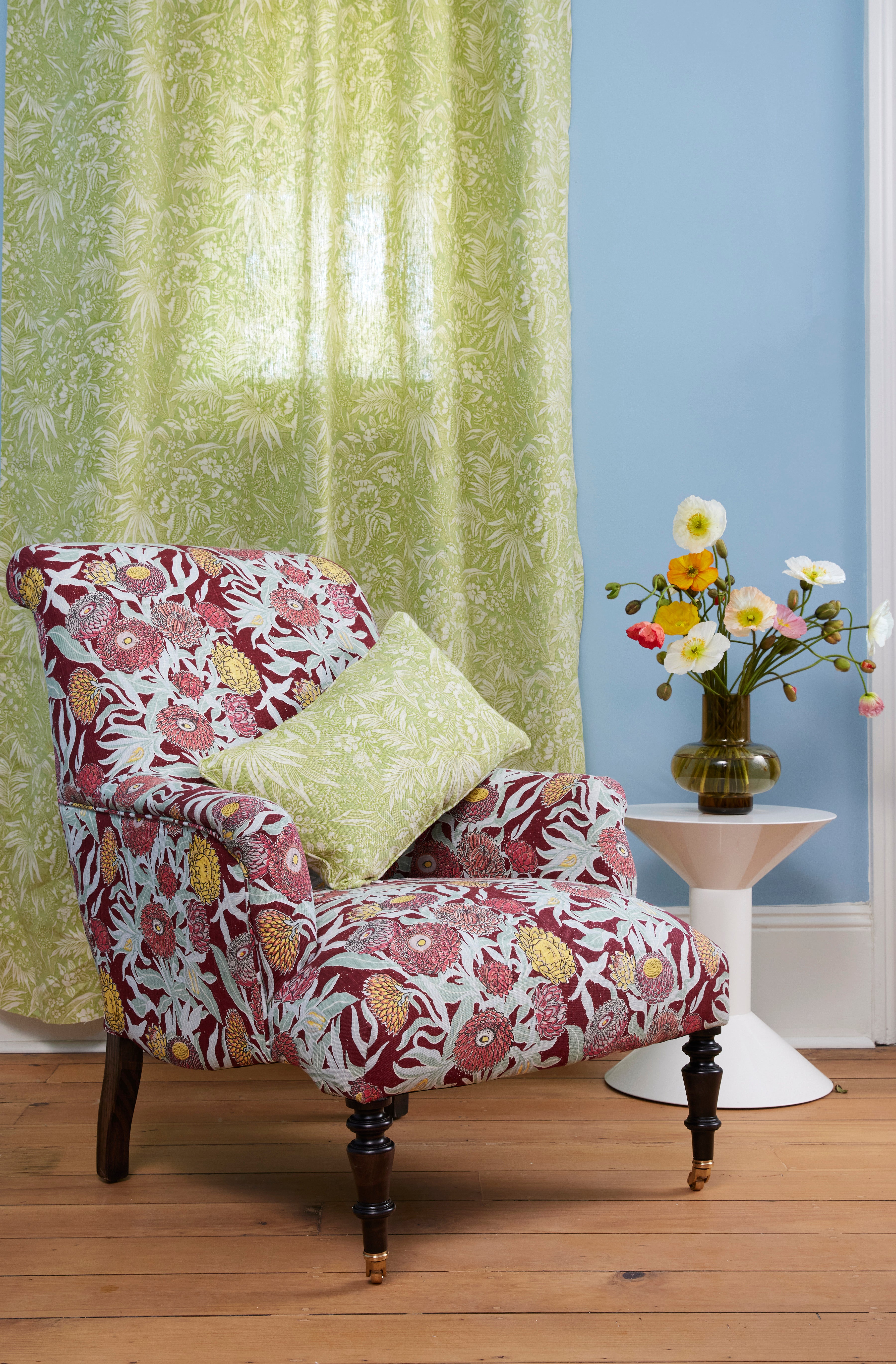 Palm Grove Green Furnishing Linen