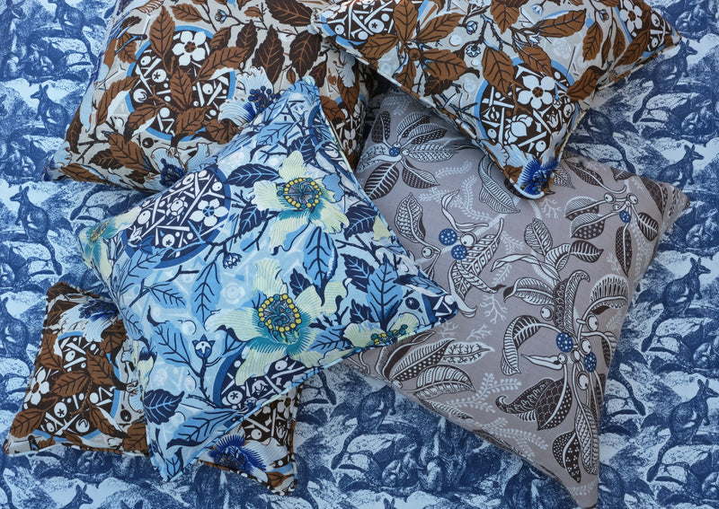 Native Hibiscus Ocean 50x50 Cushion Cover